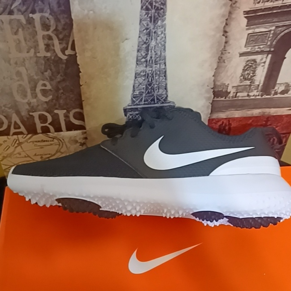 Nike Roshe Spikeless Golf Shoes